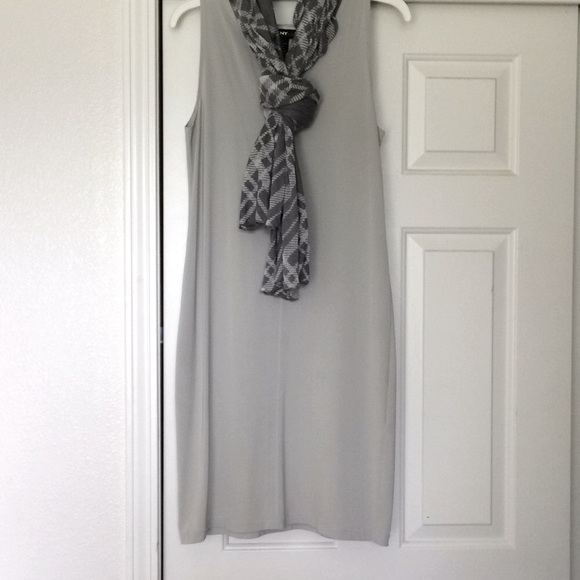 🎉HP🎉Vintage Beautiful Women’s DKNY Sheath Dress - Picture 3 of 5